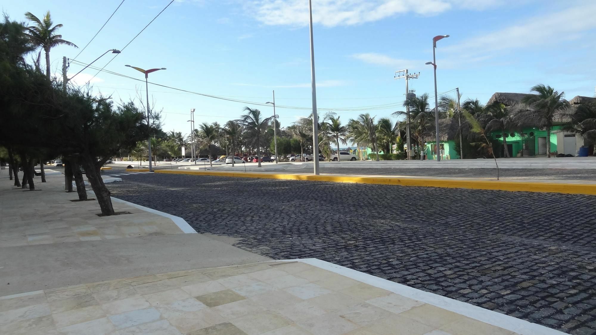 Pousada E Pizzaria Sol E Alegria Fortaleza  Exterior photo